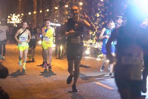 BIB: 0472, 42633
                            <button type="button" onclick="openModal(18280654)" class="btn btn-primary btn-sm float-right btn-popup" data-toggle="modal" data-target=".modal-high-quality">
                        <i class="fas fa-shopping-cart"></i> Add to Cart
                    </button>
                                            <button type="button" onclick="isThisMe(18280654, true)" class="btn btn-success btn-sm float-right btn-popup btn-isme hidden" data-toggle="tooltip" data-placement="bottom" title="นี่คือรูปของคุณใช่ไหม คลิกที่นี่เพื่อเอาเข้าอัลบั้ม">
                        <i class="fas fa-plus"></i> Add to album
                    </button>
                    <button type="button" onclick="isThisMe(18280654, false)" class="btn btn-warning btn-sm float-right btn-popup btn-isnotme hidden">
                        <i class="fas fa-ban"></i> Remove from album
                    </button>